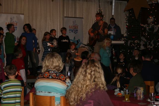 gal/2010/2010 Saitentwist Weihnachtsfeier Schwimmverein AEGIR 26.11/2010 Saitentwist Weihnachtsfeier Schwimmver Aegir 26.11. 051.jpg